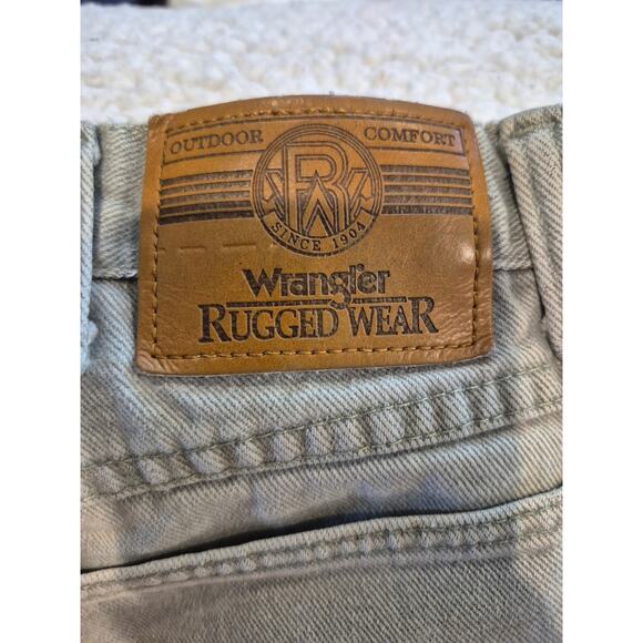 Wrangler Rugged Faded Gray Outdoor Jeans - Picture 3 of 5